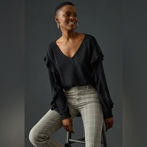 ✨ Anthropologie Ruffled V-Neck Top Sz M